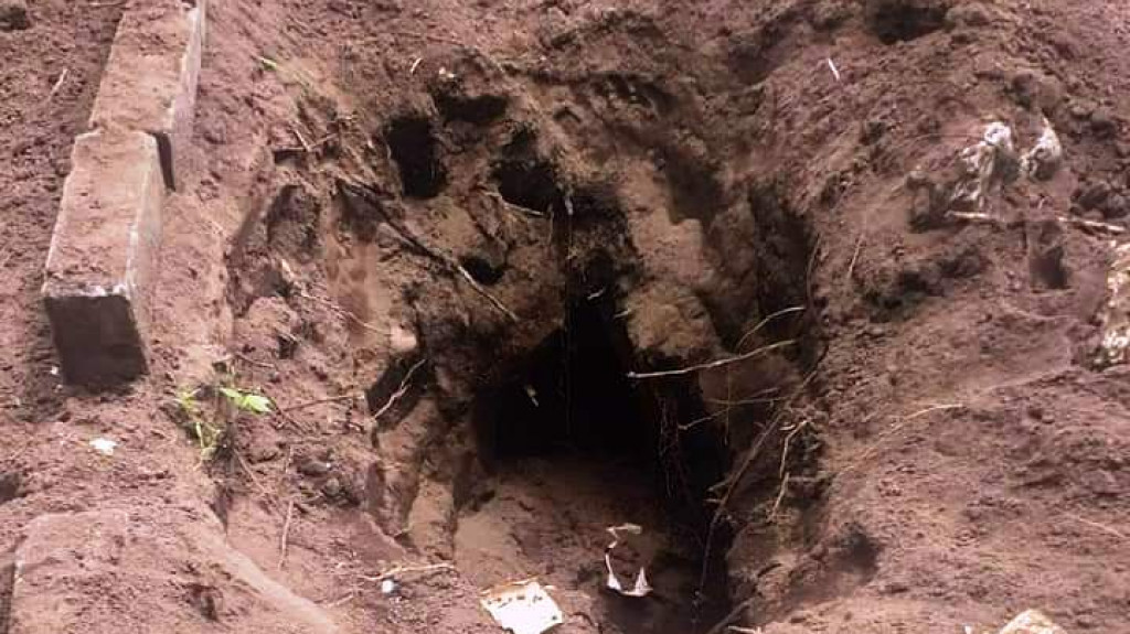 ngeri-satu-kuburan-di-aceh-jaya-dibongkar-oleh-otk_dxXE97RDhZ