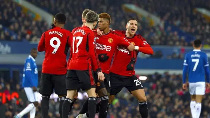 everton-vs-man-united_169