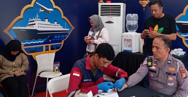 images - 2025-04-09T160804.422