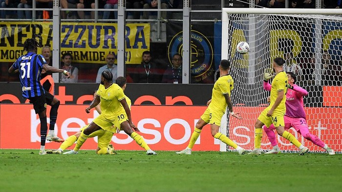 2215768028-1747600883136_169