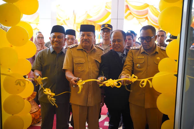 images - 2025-10-28T155659.327