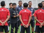 garuda-muda-panaskan-persiapan-sea-games-2025-di-stadion-madya-1764162639889_169