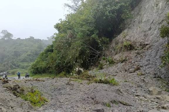 images - 2025-11-24T155407.768