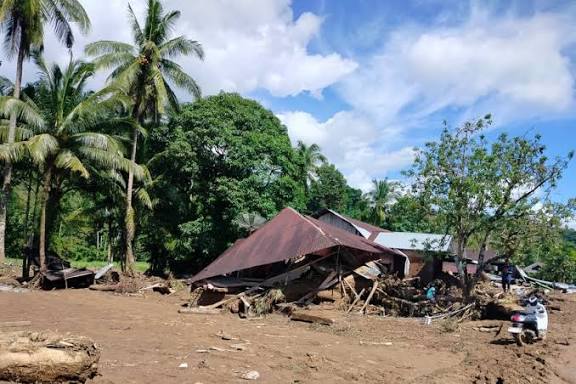 images - 2025-12-06T190056.838