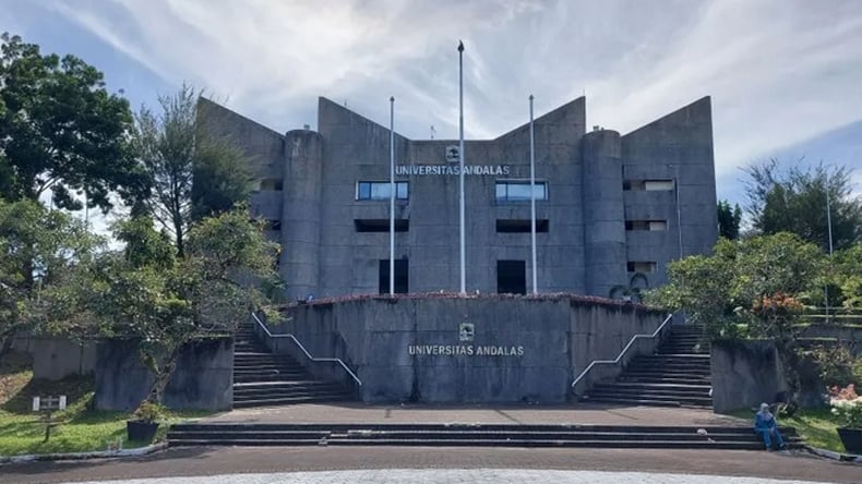 universitas_andalas_unand_padang