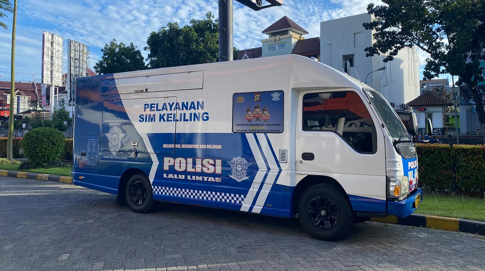 09082665915