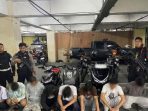 9-pemuda-ditangkap-saat-pesta-tembakau-sintetis-di-jaktim-1790484520127_169