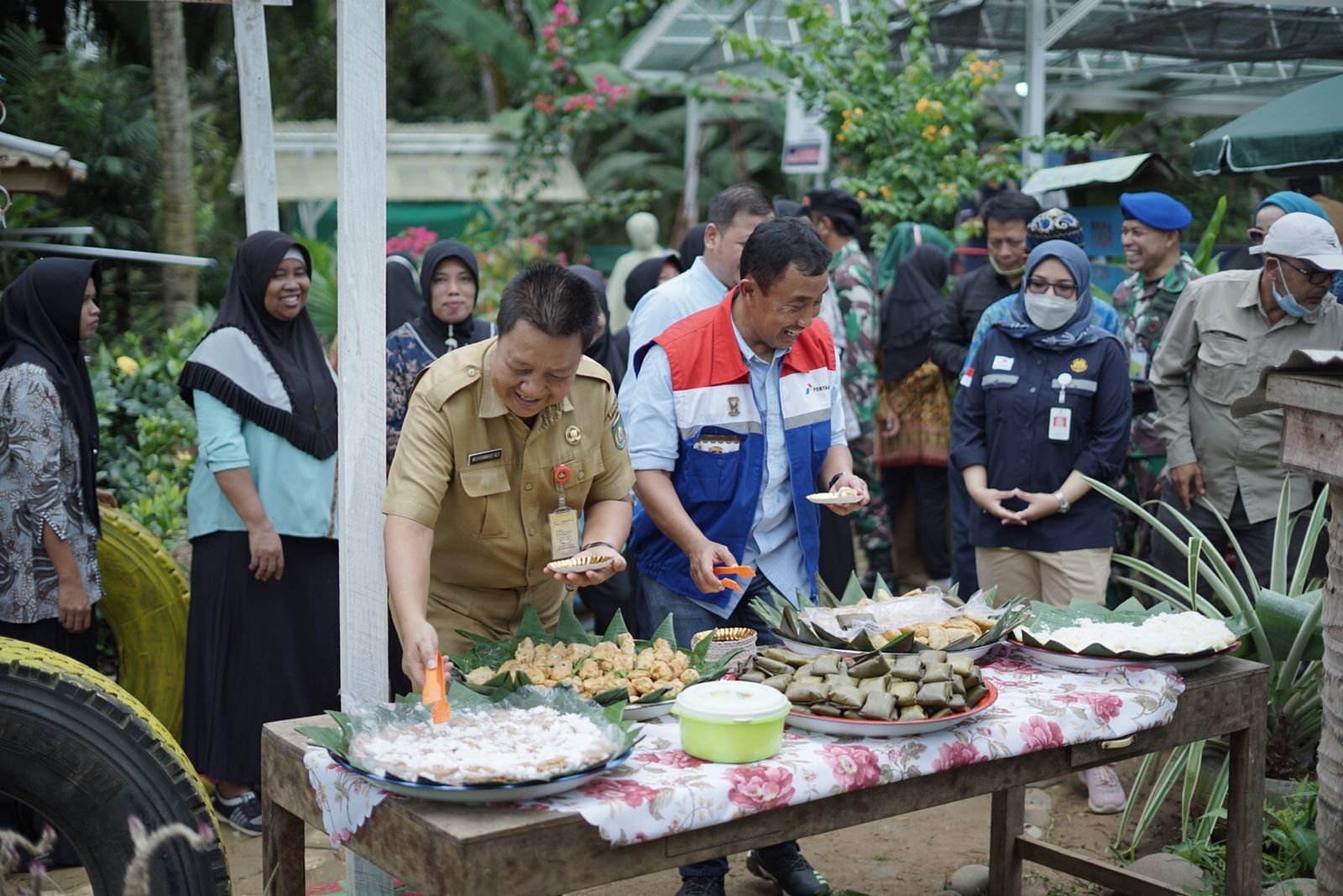 skk-migas-pertamina-ep-limau-field-resmikan-program-bank-sampah-dan-mas-pepi-di-karya-mulya-prabumulih-220802t-rev2.jpg