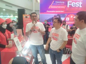 hut-ke-27-telkomsel-apresiasi-kesetiaan-pelanggan-gelar-telkomsel-fest-2022-hadirkan-pengalaman-digital-di-4-kota-220802v-rev1.jpg