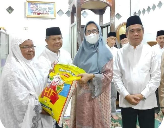 wabup-buka-bersama-tim-darul-quran-220802k-rev1.jpg