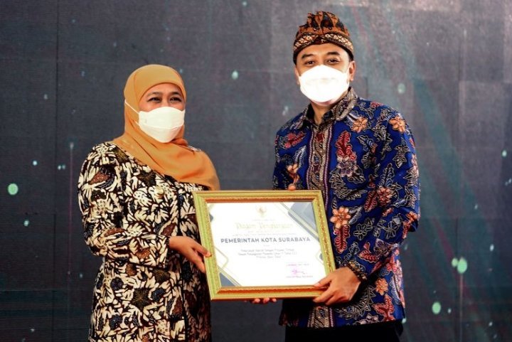 surabaya-terima-penghargaan-penanganan-covid-19-terbaik-karena-inovasi-220802c-rev2.jpg
