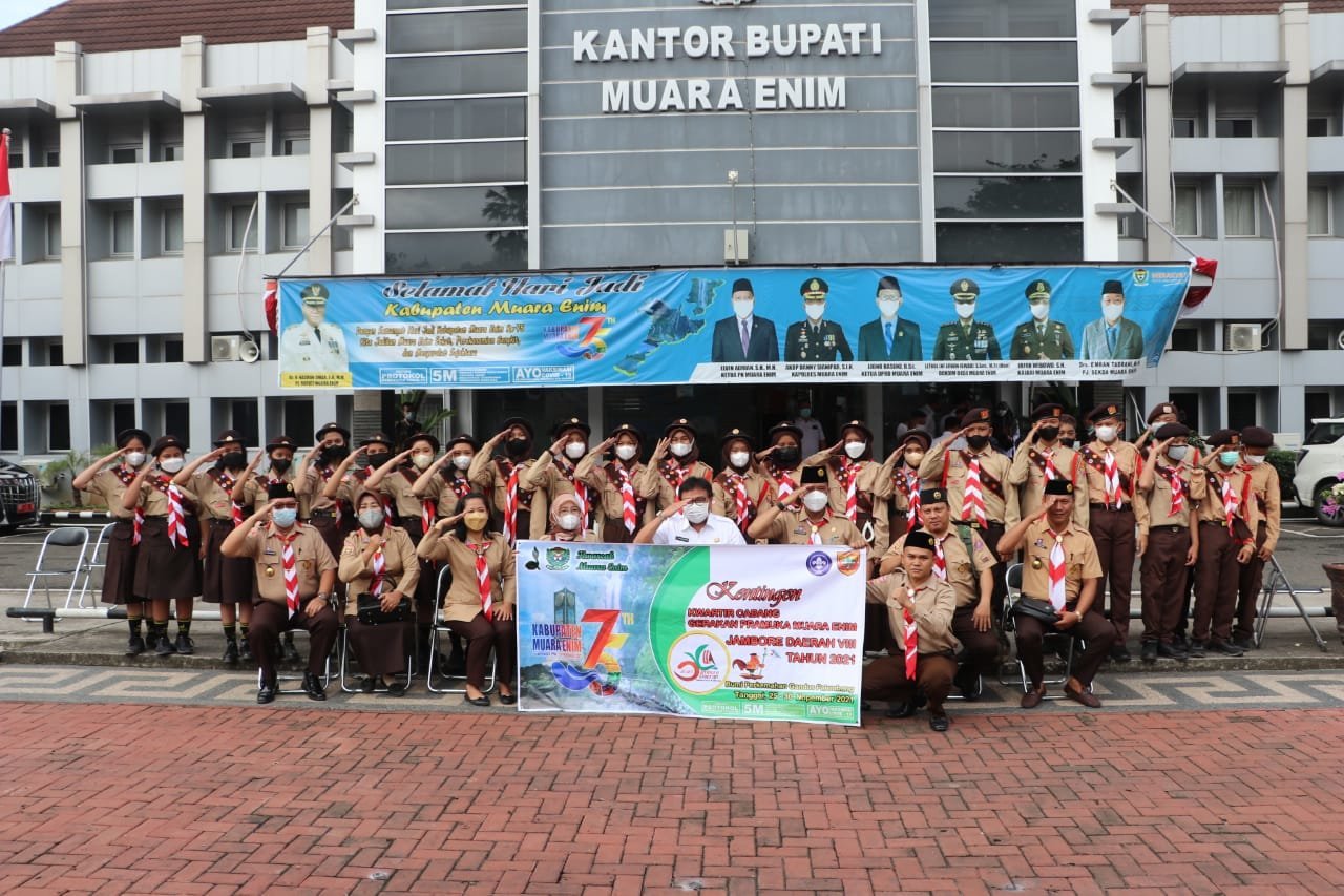 pj-bupati-lepas-kontingen-jambore-daerah-220802j-rev2.jpg