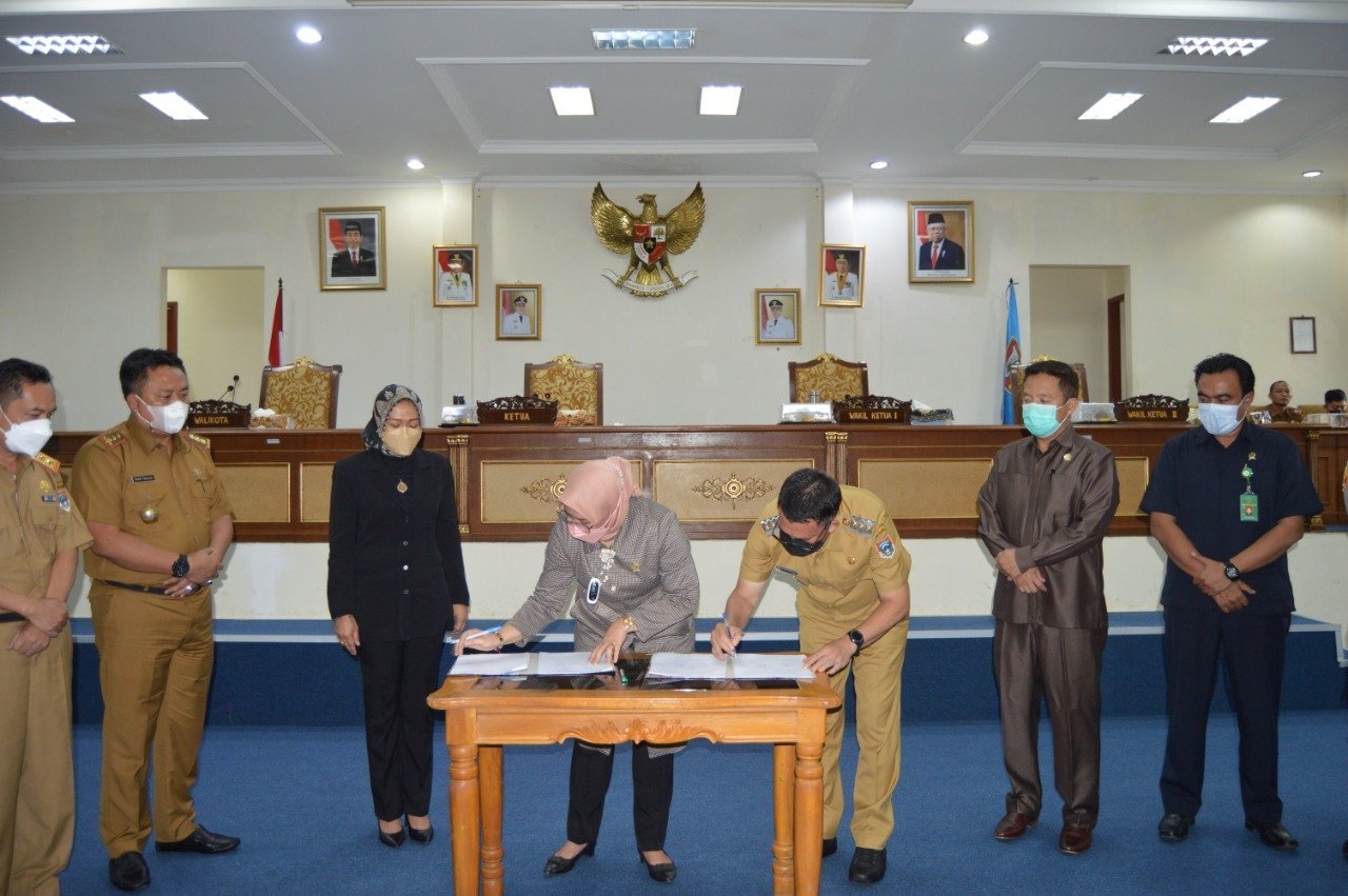 apbd-2022-pagaralam-disahkan-dprd-harapkan-pembangunan-lebih-terfokus-220802h-rev2.jpg