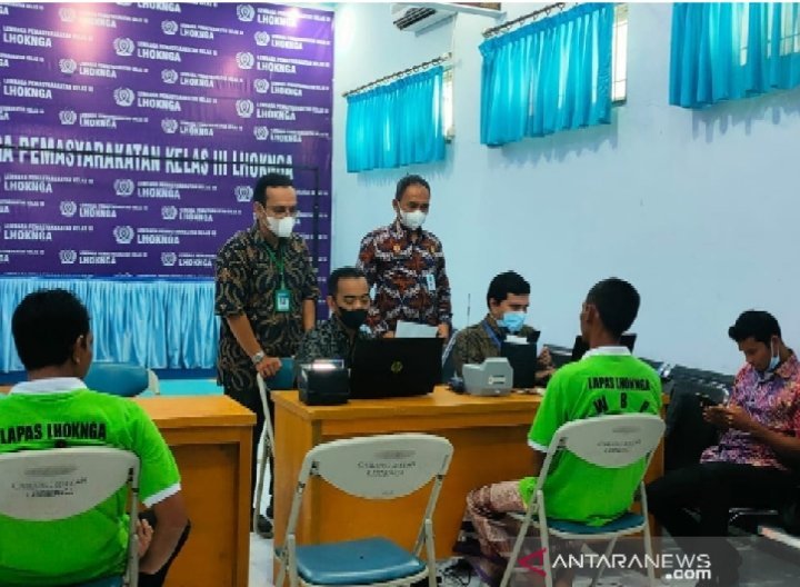 disdukcapil-banda-aceh-verifikasi-nik-narapidana-mudahkan-vaksinasi-2208028-rev2.jpg