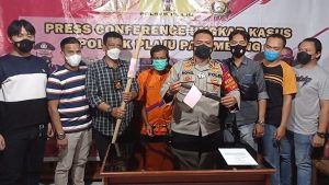 fauzi-saya-menyesal-pak-tidak-ada-niat-membunuh-kakak-saya-sendiri-220802v-rev1.jpg