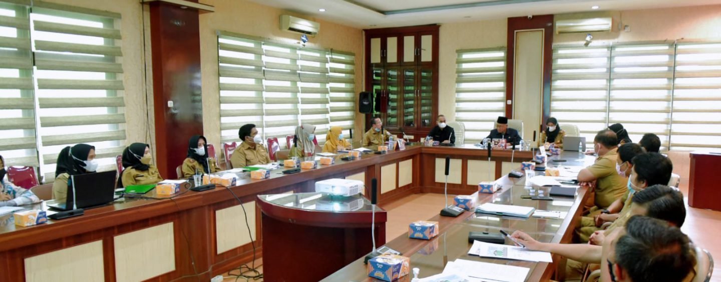 pemkab-banyuasin-bahas-rencana-kerja-tim-penilai-blud-rs-dan-puskesmas-220802c-rev1.jpg