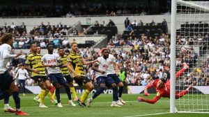 tottenham-vs-watford-menang-1-0-spurs-puncaki-klasemen-liga-inggris-2208026-rev1.jpg