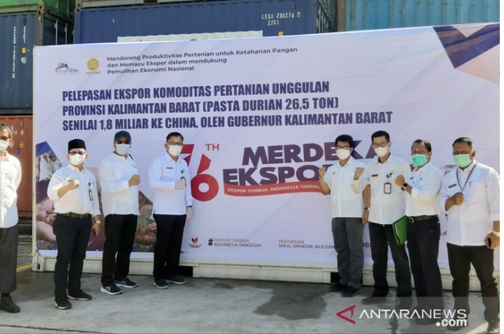 kalbar-kembali-ekspor-durian-ke-china-capai-265-ton-220802e-rev1.jpg