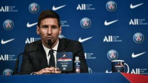 messi-akui-ada-peran-neymar-di-balik-transfernya-ke-psg-220802b-rev1.jpg