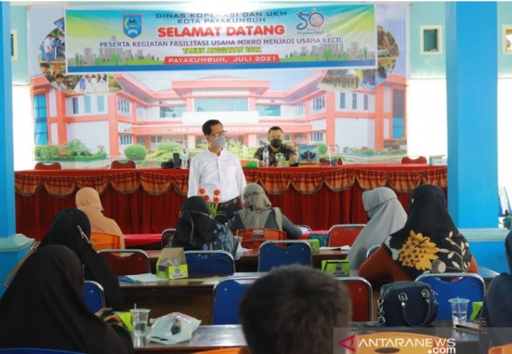pemkot-payakumbuh-latih-40-pelaku-umkm-2208022-rev1.jpg