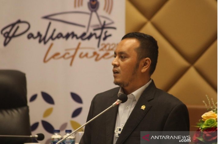 ketua-panja-ruu-pks-akan-mencakup-kekerasan-seksual-di-dunia-digital-220802h-rev1.jpg