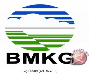 kamis-bmkg-peringatkan-hujan-lebat-hingga-angin-kencang-220802w-rev1.jpg