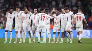 inggris-gagal-juara-euro-2020-karena-coba-mainkan-catenaccio-220802k-rev1.jpg