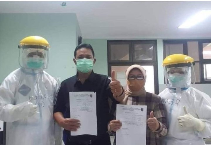 wali-kota-madiun-dan-istri-sudah-sembuh-dari-covid-19-220802x-rev1.jpg