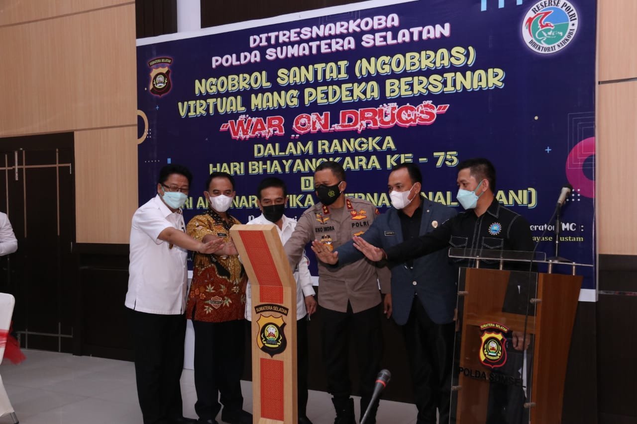 kapolda-polda-sumsel-nyatakan-perang-terhadap-narkoba-220802e-rev1.jpg