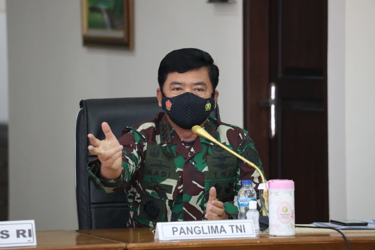 panglima-tni-tegaskan-4-pilar-tegakkan-ppkm-mikro-di-madiun-220802l-rev1.jpg