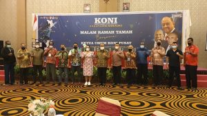 danrem-174-merauke-dampingi-ketua-umum-koni-pusat-tinjau-venue-pon-xx-di-merauke-220802p-rev1.jpg