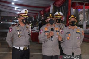dirlantas-tidak-ada-polisi-terinfeksi-covid-19-selama-operasi-ketupat-220802f-rev1.jpg