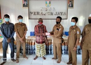 pemdes-perajen-jaya-sukses-menyalurkan-bantuan-langsung-tunai-blt-dana-desa-2021-2208020-rev1.jpg