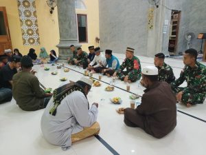 prajurit-satgas-yonif-131-dan-warga-perbatasan-buka-puasa-bersama-2208027-rev1.jpg