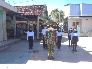 pupuk-rasa-nasionalisme-babinsa-koramil-02bonang-berikan-pelatihan-pbb-kepada-karang-taruna-2208022-rev1.jpg