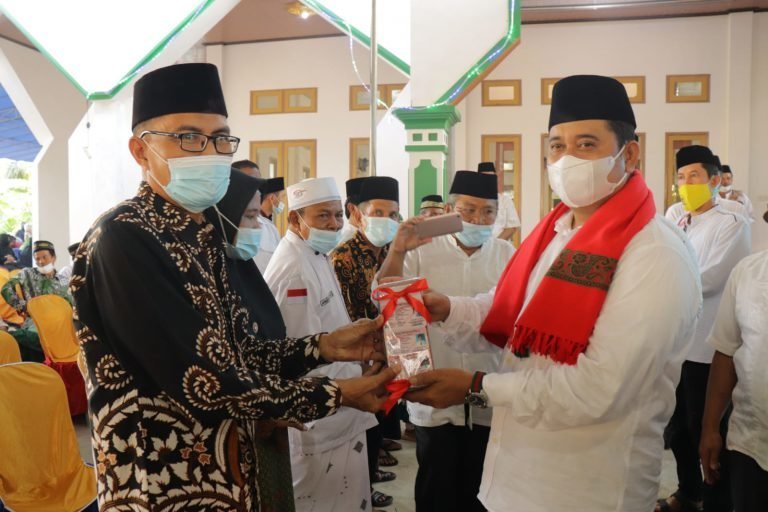 safari-ramadhan-di-makarti-askolani-insyaallah-2021-akan-dibangun-dermaga-220802h-rev1.jpg