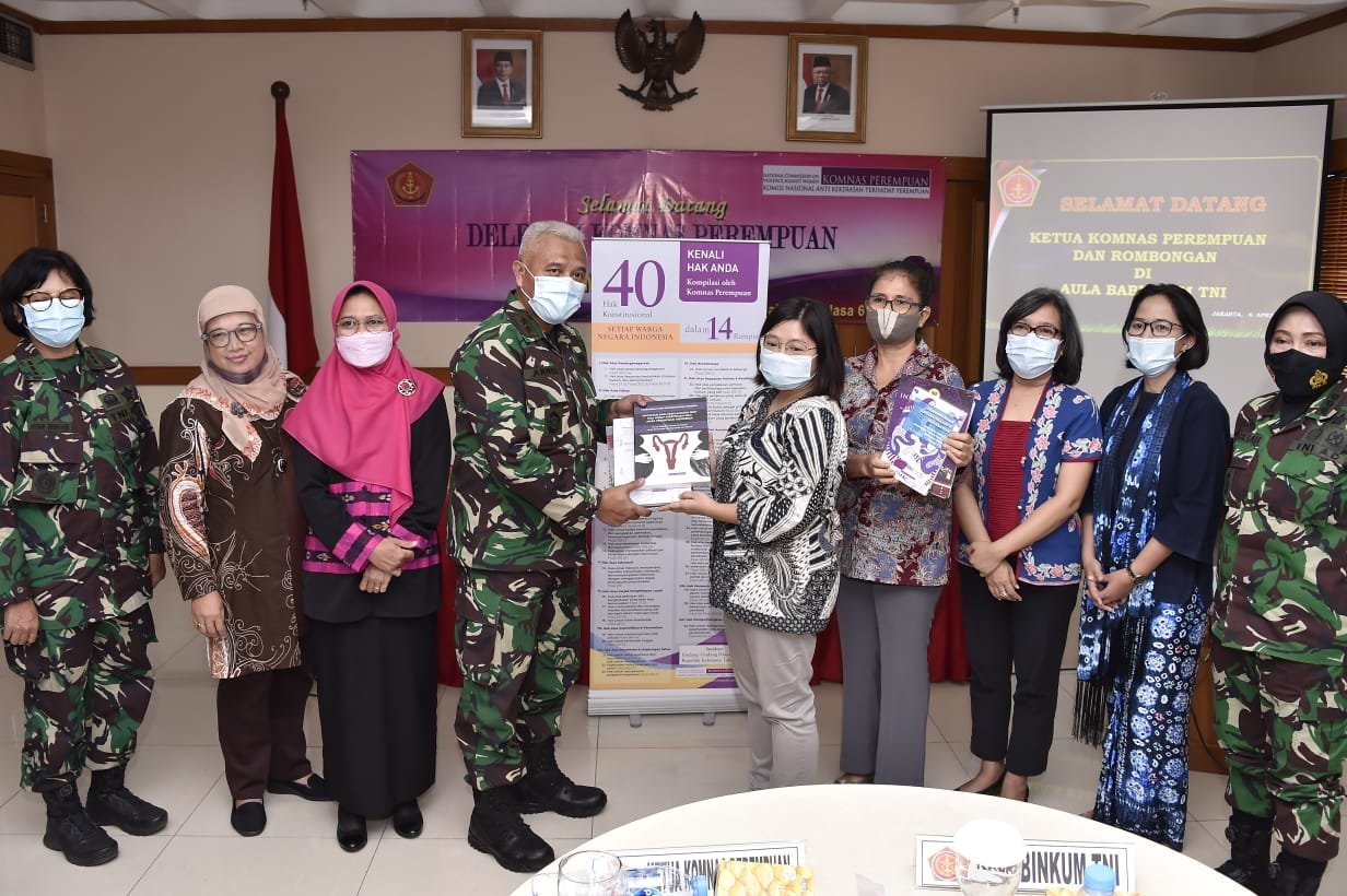delegasi-komnas-perempuan-kunjungi-mabes-tni-2208023-rev1.jpg