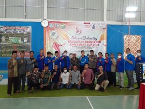 ismail-fahmi-menghadiri-pembukaan-turnamen-badminton-smart-cup-2021-220802p-rev1.jpg