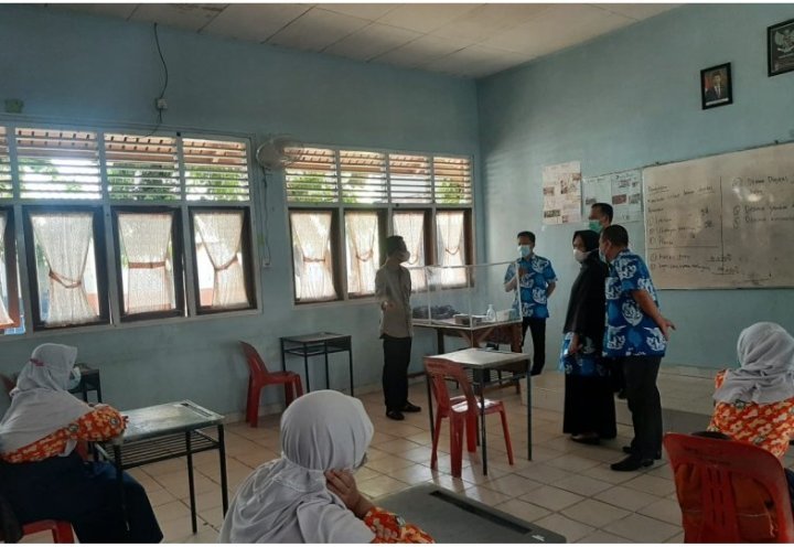 pemkot-batam-pastikan-sekolah-terapkan-protokol-kesehatan-220802x-rev1.jpg