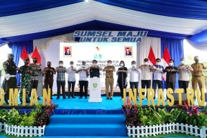 jalan-mulus-warga-prabumulihpuji-herman-deru-220802f-rev1.jpg