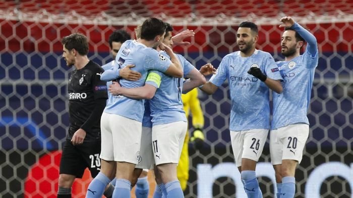 man-city-vs-gladbach-the-citizens-melaju-ke-perempatfinal-220803v-rev1.jpg