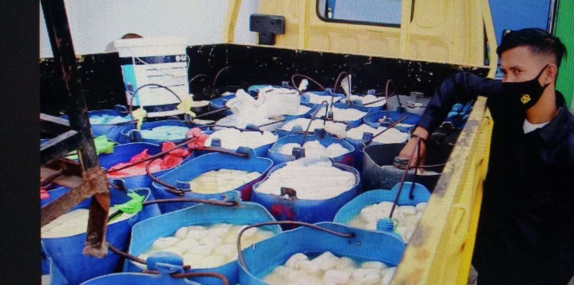 20-ribu-tahu-berformalin-digrebek-bpom-kota-palembang-220803d-rev1.jpg