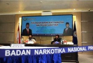 bnn-jatim-jelaskan-penghadangan-massa-saat-tangkap-bandar-di-sampang-220803u-rev1.jpg