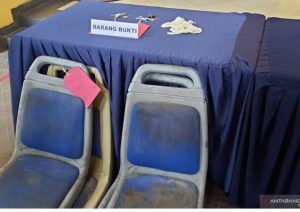 tersangka-pencuri-kursi-transjakarta-manfaatkan-longgarnya-pengamanan-220803a-rev1.jpg