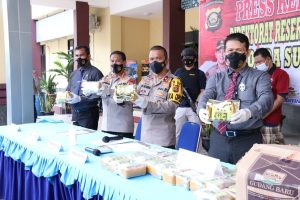 kedapatan-bawa-sabu-25-kg-taufik-hidayat-ditangkap-polda-sumsel-2208063-rev1.jpg