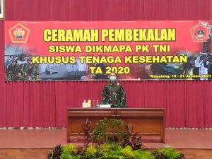 164-siswa-dikma-pa-pk-tni-khusus-tenaga-kesehatan-terima-pembekalan-220806k-rev2.jpg