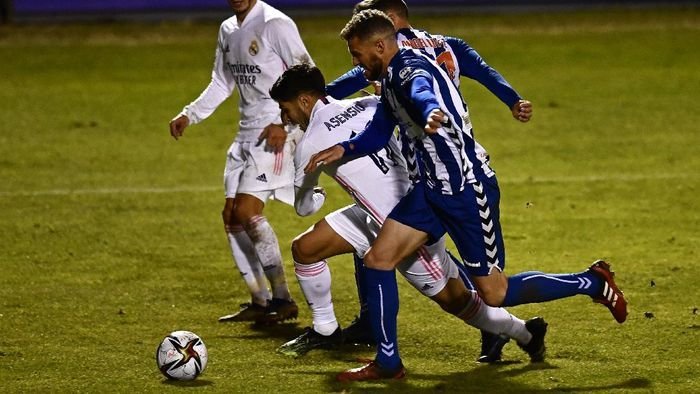 hasil-copa-del-rey-real-madrid-disingkirkan-tim-divisi-3-220806m-rev1.jpg