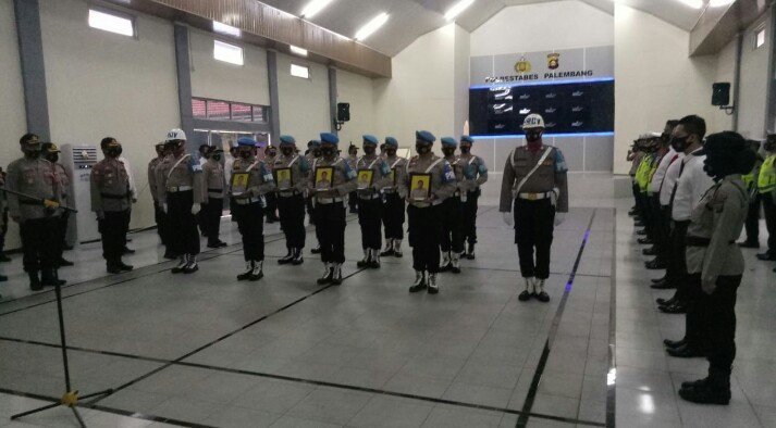 polrestabes-palembang-lakukan-ptdh-kepada-9-anggota-polisi-di-jajarannya-2208062-rev2.jpg