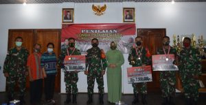 sambut-bulan-kasih-105-prajurit-tni-ikuti-lomba-paduan-suara-lagu-mars-babinsa-2208067-rev1.jpg