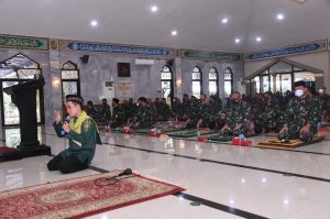 mabes-tni-selenggarakan-ceramah-rohani-kepada-prajurit-dan-pns-220806u-rev2.jpg
